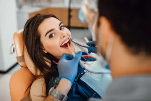 Signs You Need to Visit a Dentist Immediately